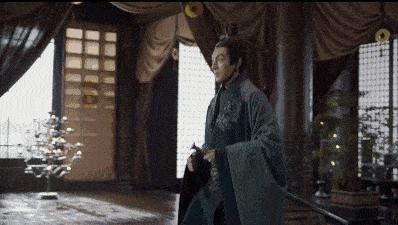 女明星的“丫头教”已没眼看，男演员的“少年派”更让人怀疑人生