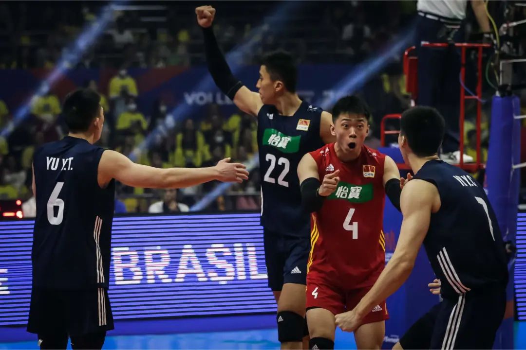 爆冷挑落世界第一巴西，世联赛中国男排收获首胜