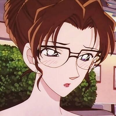 格斗游戏相貌平平的格斗家，有何长处让美女死心塌地