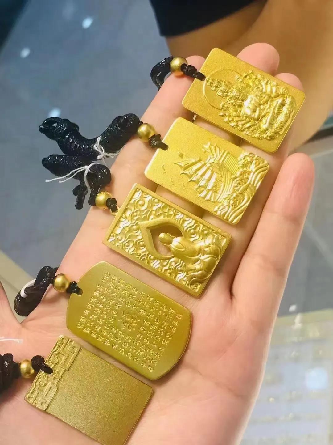 送妈妈黄金吊坠送什么款好（黄金吊坠寓意大全买不买都要收藏了）