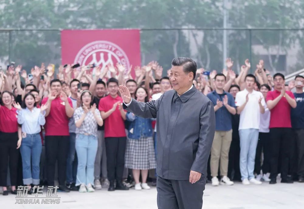 勇为先锋，不负期待——总书记这样勉励青年