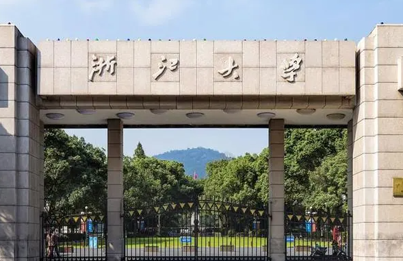 临床一流学科公布，湘雅、华西双双爆冷，学生表示学校实力没问题