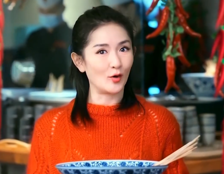 虎年春晚上的21位女星，穿着各有各的特色，有的让人倍感惊艳