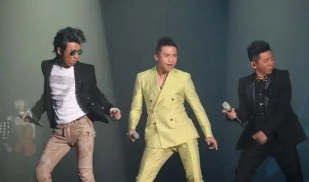 群殴被判7个月、撞毁250万跑车，能浪子回头的男星，如今都很耀眼