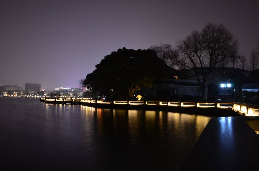 醉美西湖：春夏秋冬，雨雾晴雪，你都能看到西湖不一样的美