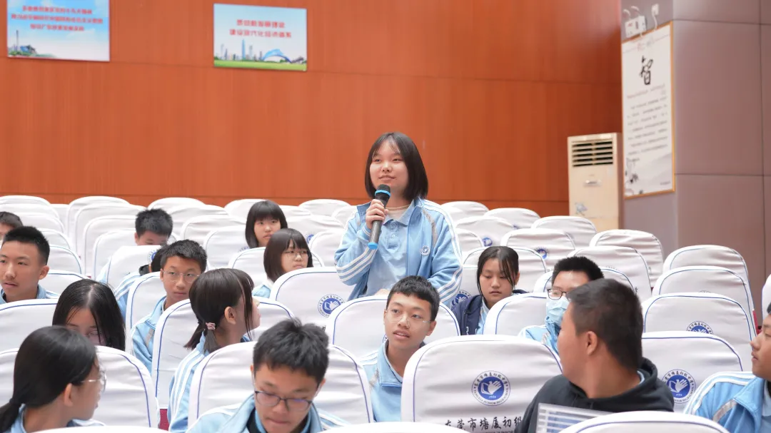 宪法宣传周 | 法官进校园，播下法治的种子！