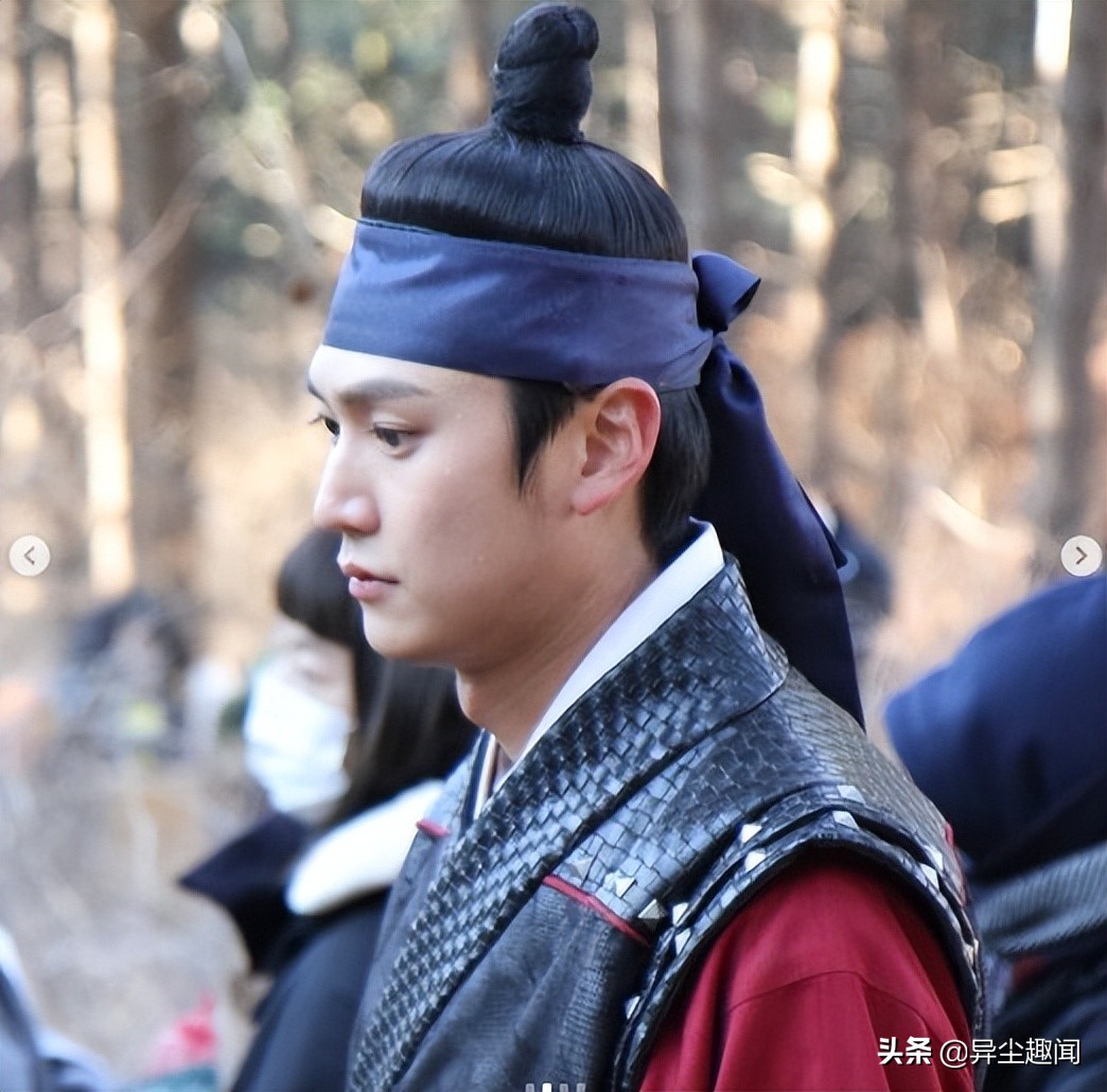 10件事认识《魔咒的恋人》罗人友，因替补金志洙、金宣虎而爆红