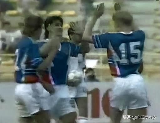 90年世界杯南斯拉夫队的阵容(世界杯小历史，1990世界杯D组篇，潘采夫亮相，南斯拉夫大胜晋级)