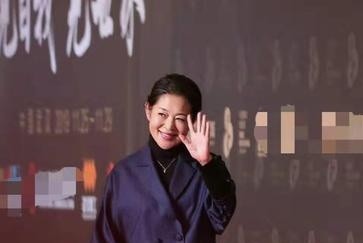 春晚十大美女主持，有的成为冻龄女神，有的结局让人唏嘘
