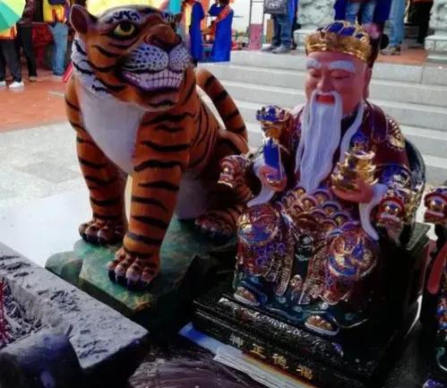 虎年话神虎：中华十大瑞兽之首的威武传奇