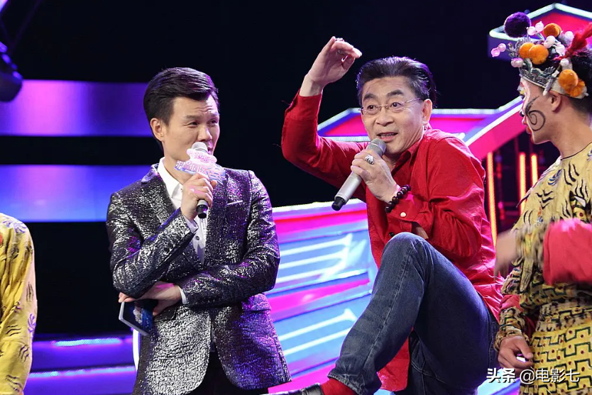 “凭一个角色走红”的5位演员，多年后境况悬殊，有人做直播带货