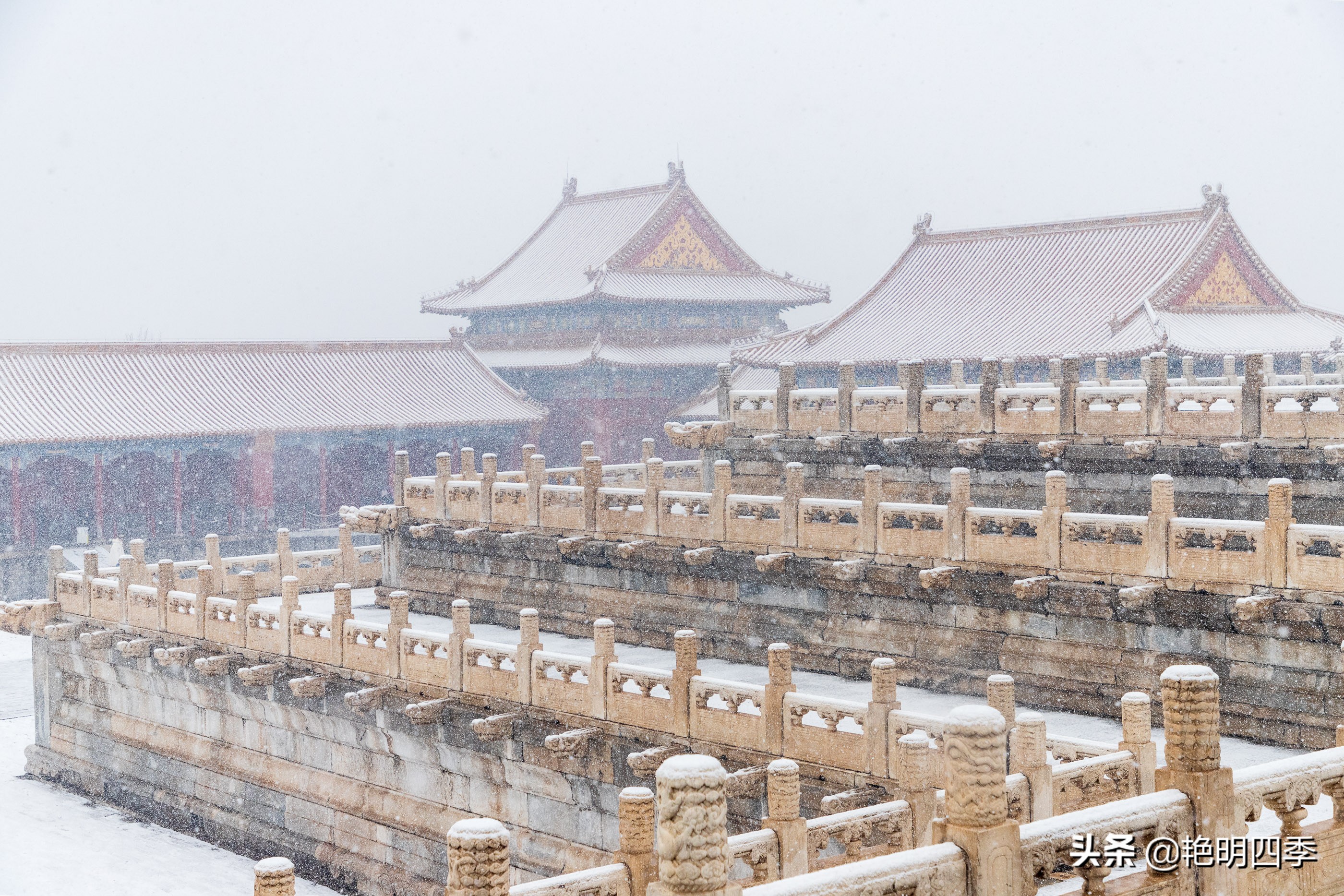 春天里，在紫禁城看一场大雪，与冬天做一个郑重的告别