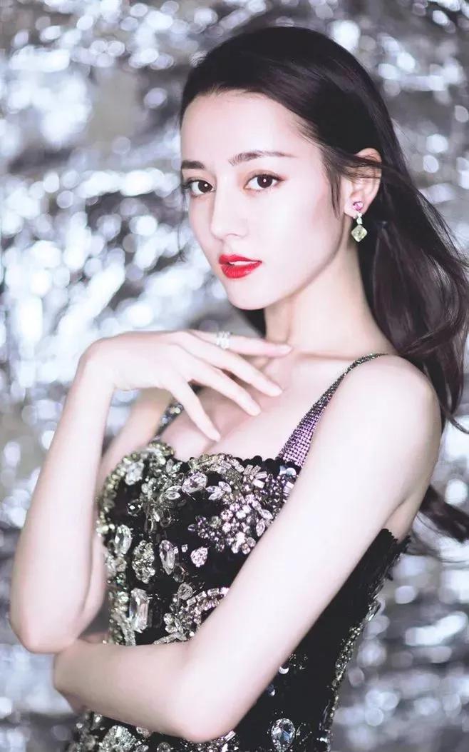 花见花开的迪丽热巴