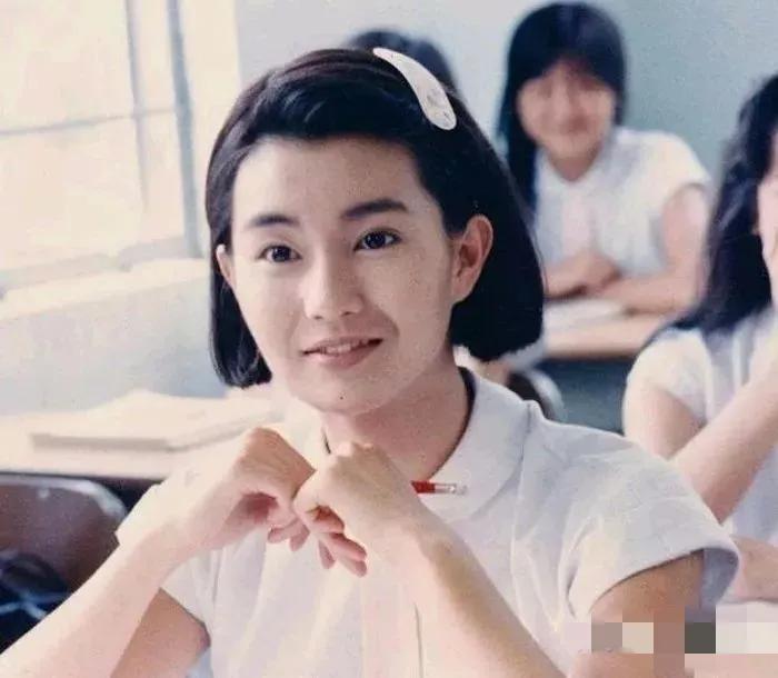 给最惊艳的“13位港姐”排个名：邱淑贞仅第4，张曼玉垫底了