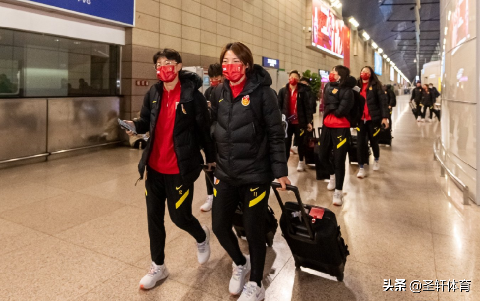 英超亚洲杯有什么奖励(中国女足挣钱机会来了！曝亚洲杯夺冠可获巨额奖金，进前4也不少)