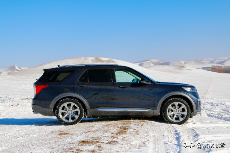 影帝级SUV，探险者出演冰雪极限动作戏