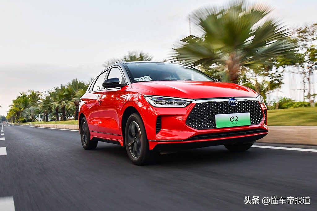 新车｜“买菜车”也能玩运动范？试驾体验2021款比亚迪e2