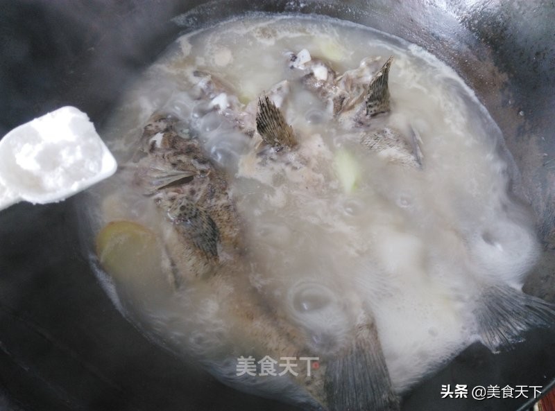 家常嘎鱼这样做，肉嫩味美，看着都馋人