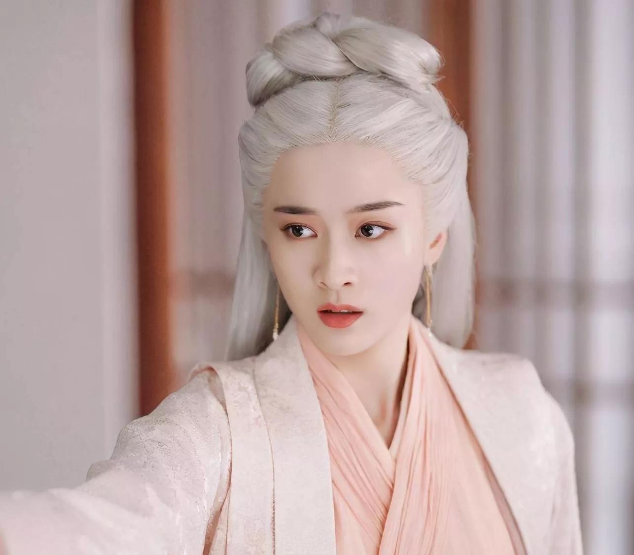 那些白发古装美女，哪个戳中了你的心巴