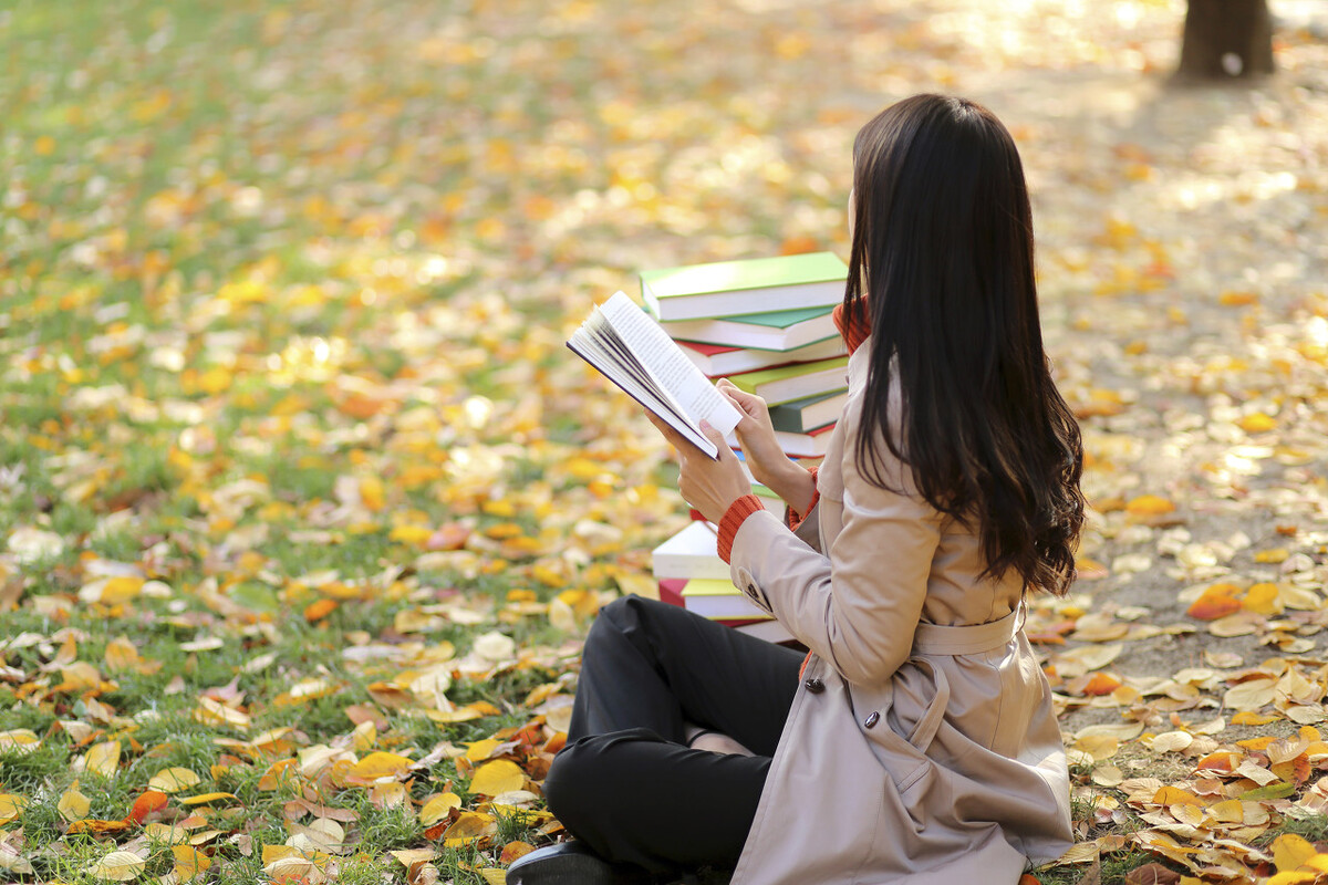 初学写作不知如何下笔？教你5个方法搞定素材，1个模板搭起框架