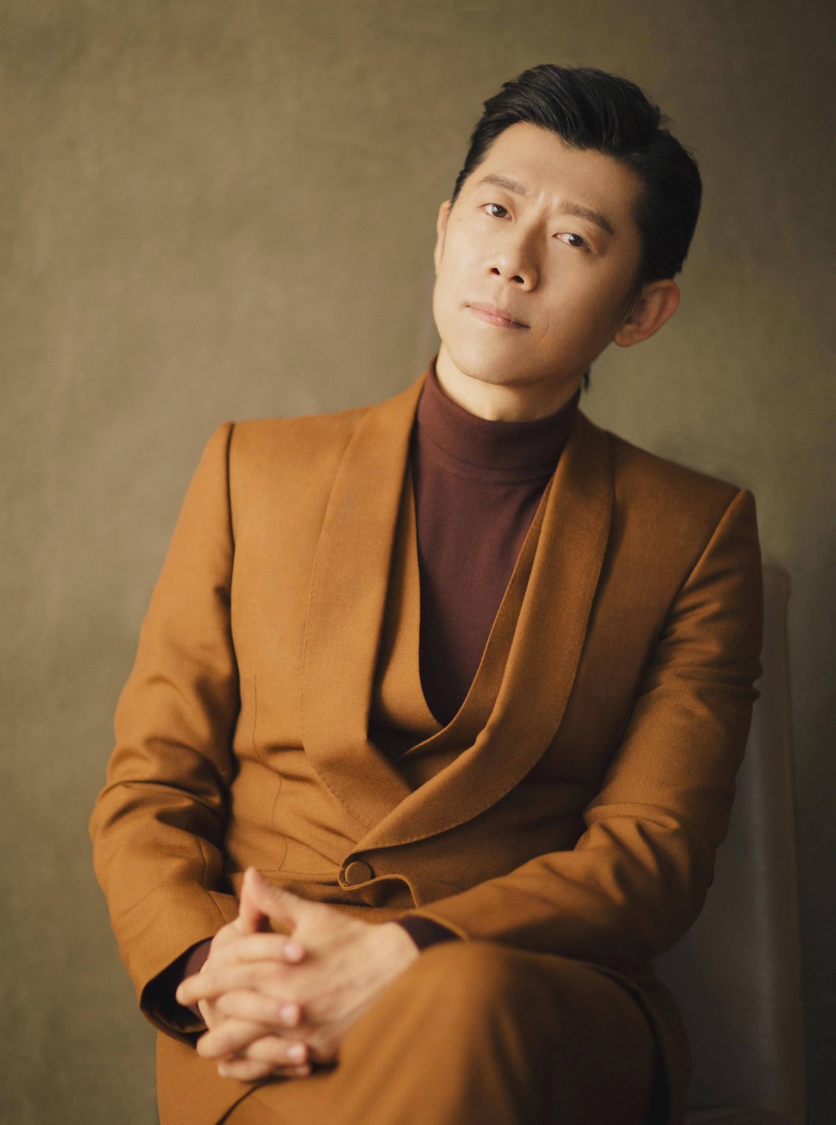 夏雨：与离异父母有隔阂，与高圆圆传绯闻，娶到袁泉三生有幸