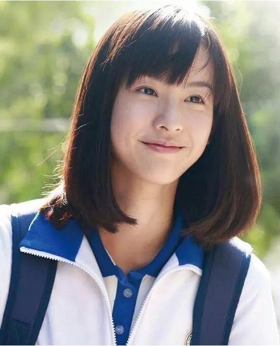 “面如观音”陈都灵：当年美过奶茶妹妹，演技尴尬却频频合作顶流