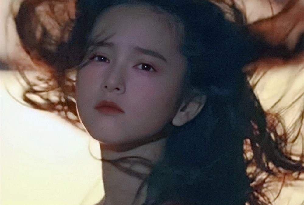 颜值说丢就丢，曾经一眼万年，今成路人大妈，这些女星好难认了