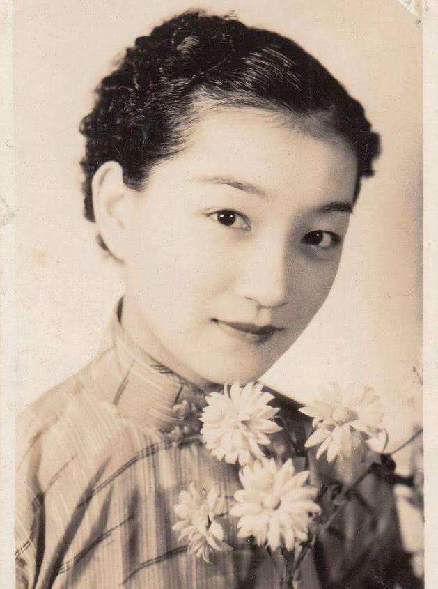 两任丈夫一个中将一个诗人她却孤单后半生:原来你是这样的陆小曼