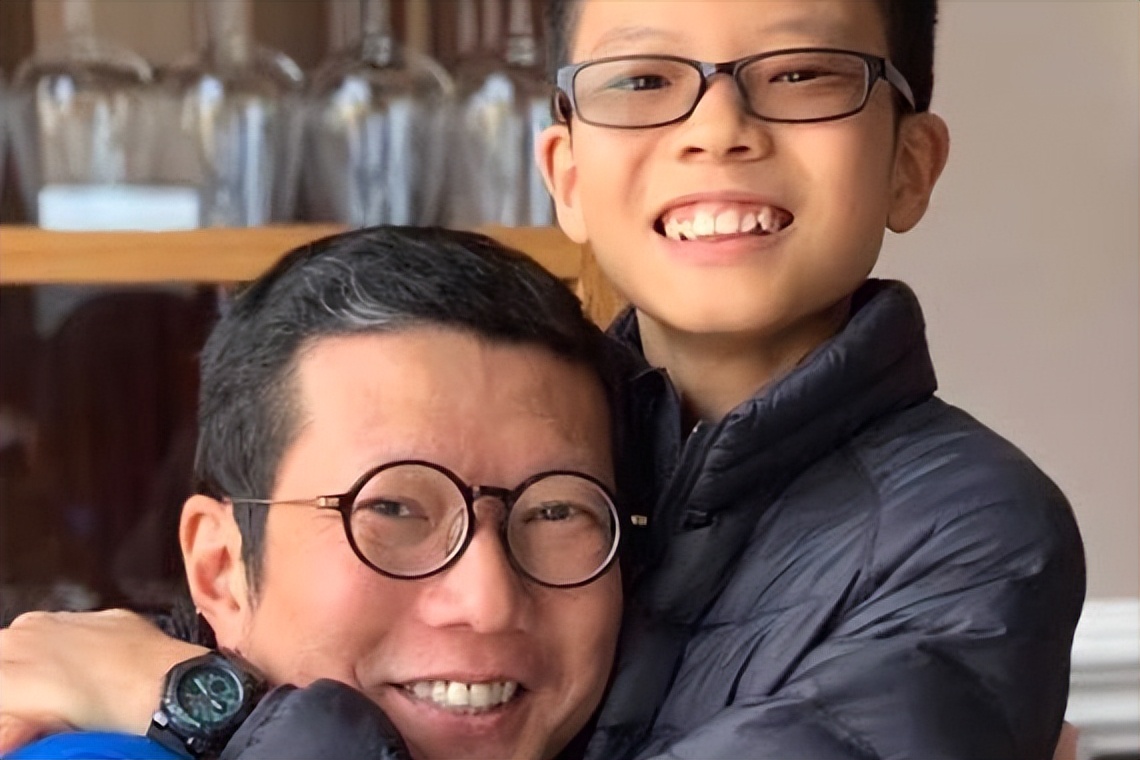 移居国外的香港明星们，有人称是为子女教育，有人是舒养老度晚年