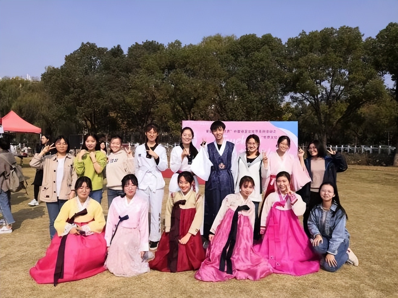 毕业生入职外交部、华为！南师大硬核学院