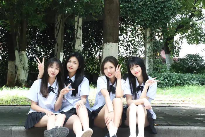 女儿大学毕业了