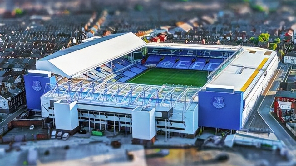 古迪逊公园球场goodison park塞尔赫斯特公园球场在1924年8月30日由