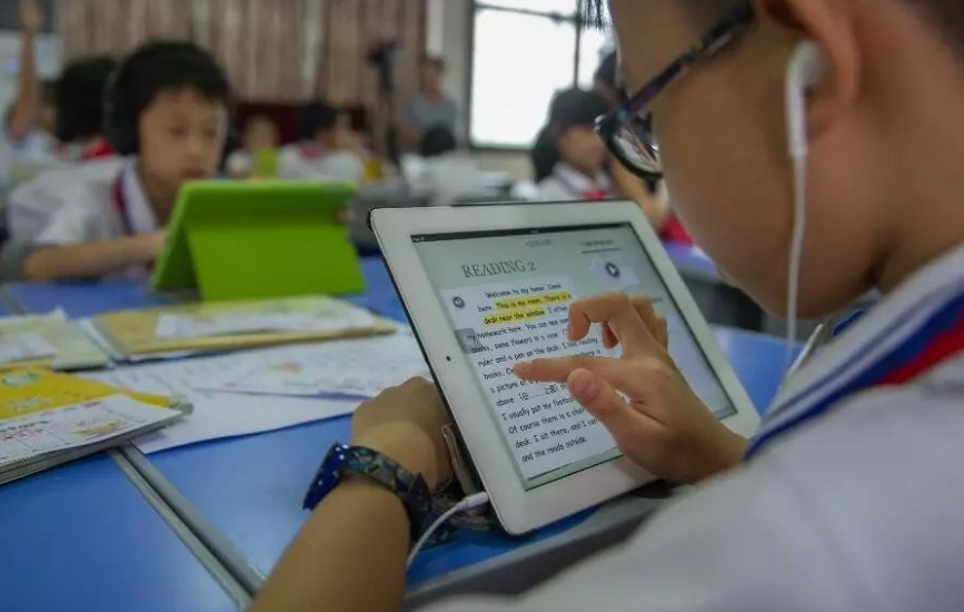 双减落地之后，“英语降分”呼声水涨船高，辽宁省打响第一枪