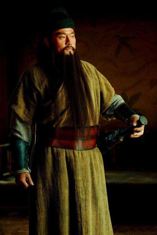 同样是演关公，把甄子丹于荣光陆树铭等5人放一起，差距就出来了