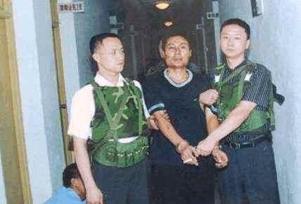 湖南暴徒张君：6年杀26人，劫财600多万，5个情妇四个被判处死刑