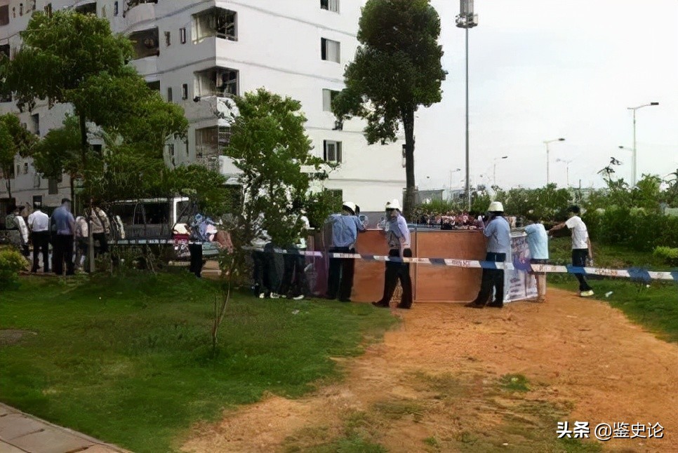 11年长沙男子8刀刺死女大学生，得知死刑后露出微笑，为何？