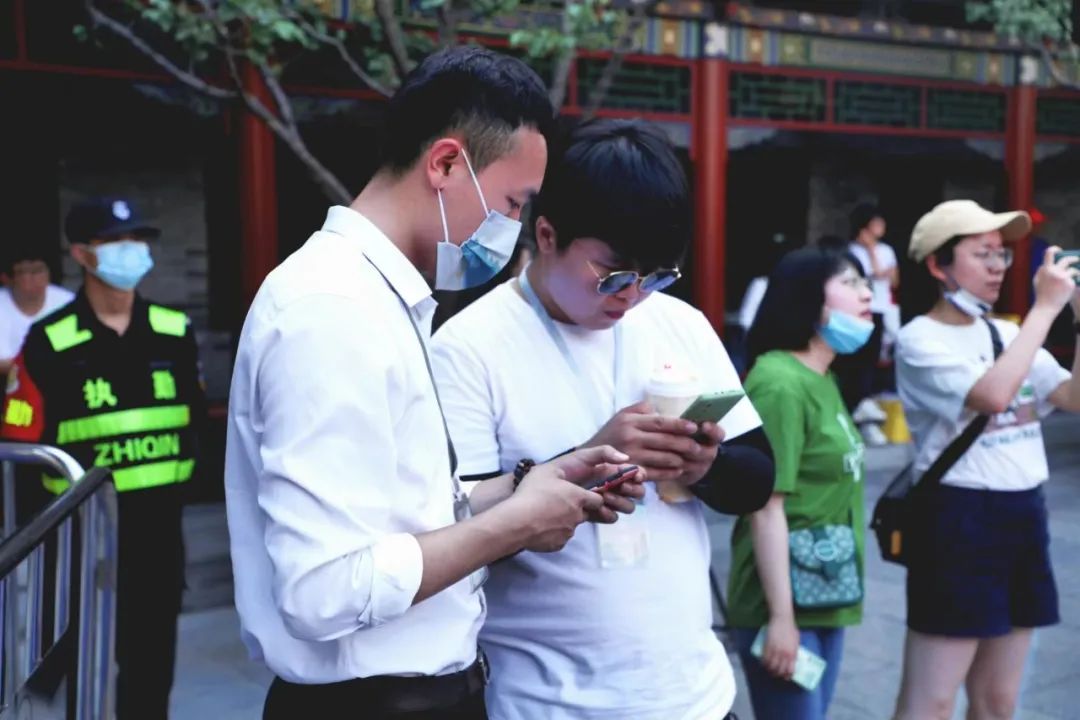 锦绣太原正当红丨全国网络大V走进《如梦晋阳》