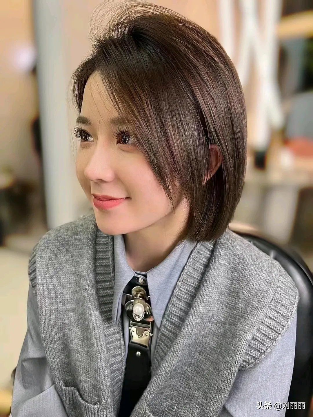 长碎发发型图片女(4月流行发型17款) - 赤虎壹号