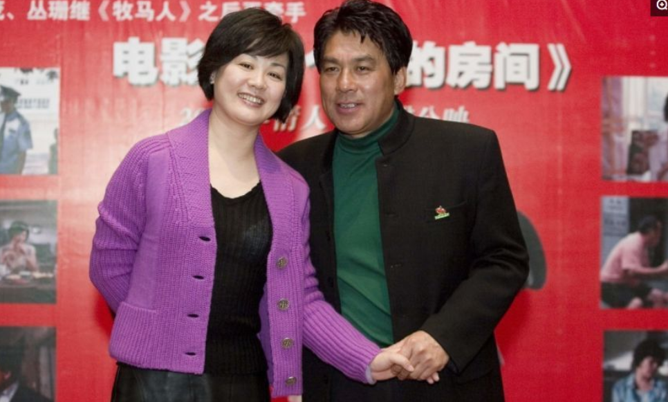 演员丛珊：嫁法国人惨淡离婚，带着儿子再婚嫁导演终获幸福