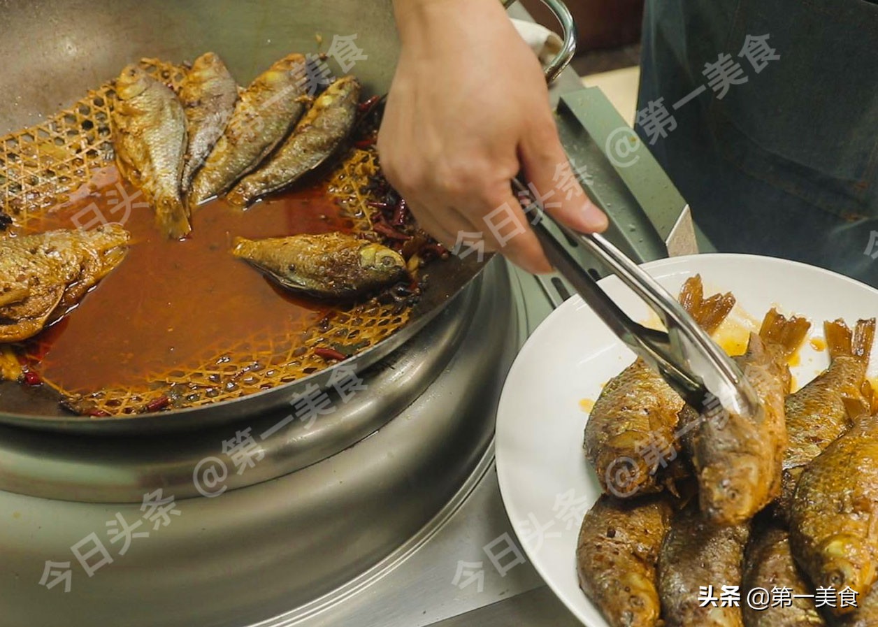 冬至后要多吃鱼，2种最过瘾吃法，骨酥肉烂入口化渣，连汤都喝光