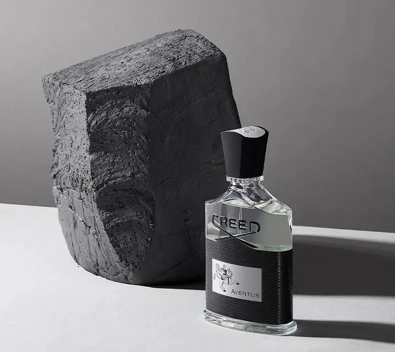 推薦幾款男女都愛(ài)的中性木質(zhì)香調(diào)香水，難以抗拒的高級(jí)香