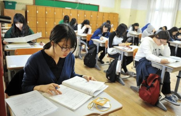 2022年高考预估，各科多少分能考985大学？家长和学生提前打算