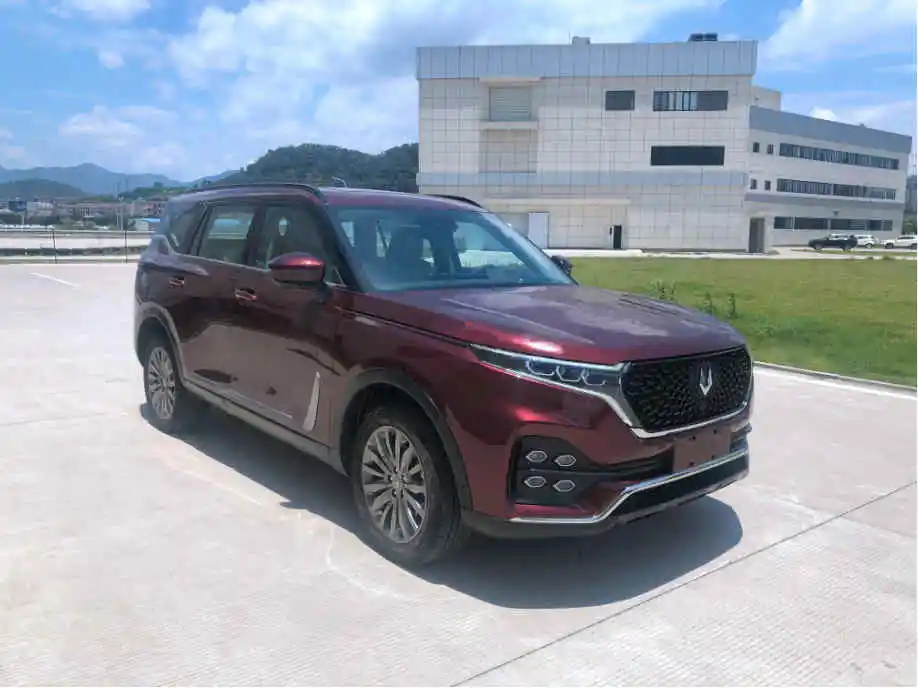 发新车+换新标，这个沉寂已久的车企要“复活”？网友：等你