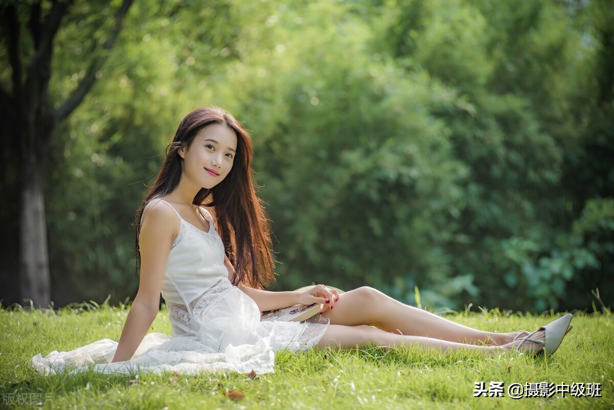 這2個(gè)錯(cuò)誤的拍照姿勢(shì)，攝影師不好構(gòu)圖，女性拍照姿勢(shì)禁忌