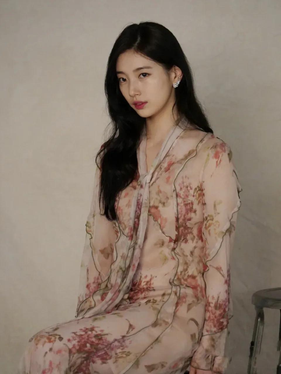 裴秀智穿搭来啦