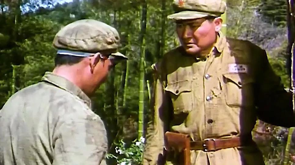 有关各部解放战争时期的电影服装点评