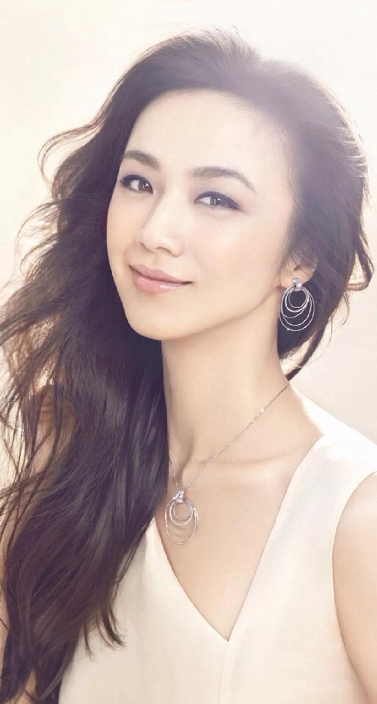 汤唯：随性率真，气质独特，唯美迷人