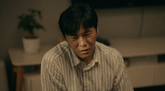 把《亲爱的小孩》演技出色的8位演员，放在一起看，名次就出来了