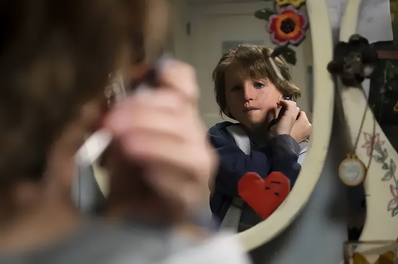 从梁朝伟到毛不易，内向的人都不是“善茬”