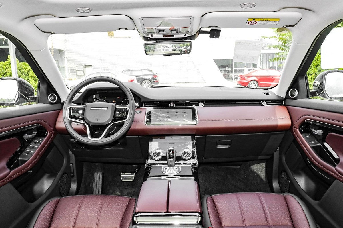 邻居花35万全款提路虎SUV，开了4个月，跟我吐槽几个优缺点